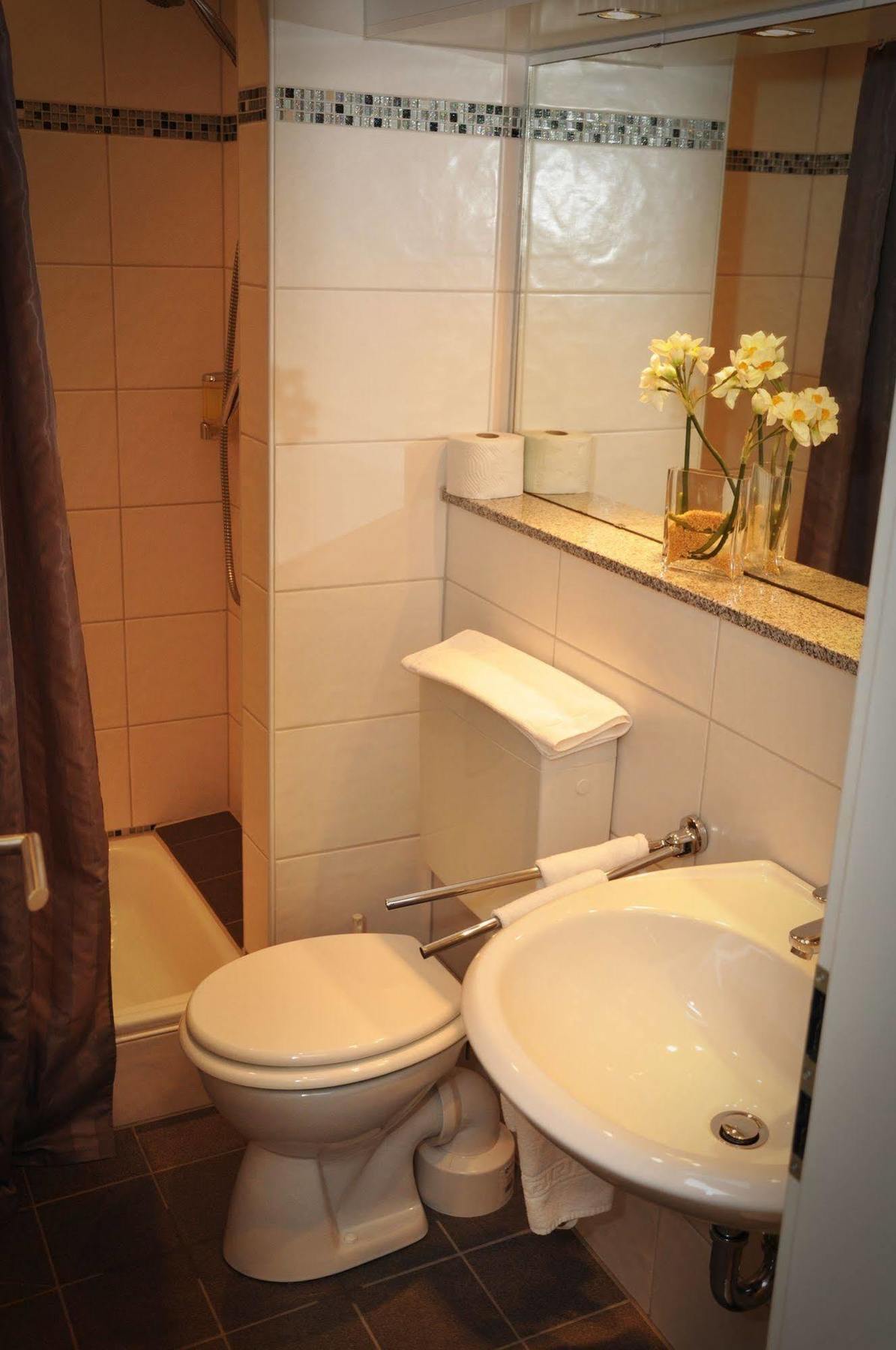 גוך Hotel Litjes מראה חיצוני תמונה